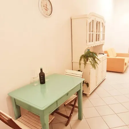 Casa Lorenzo * קליארי