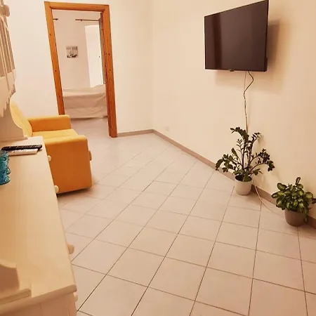 شقة Casa Lorenzo كالياري